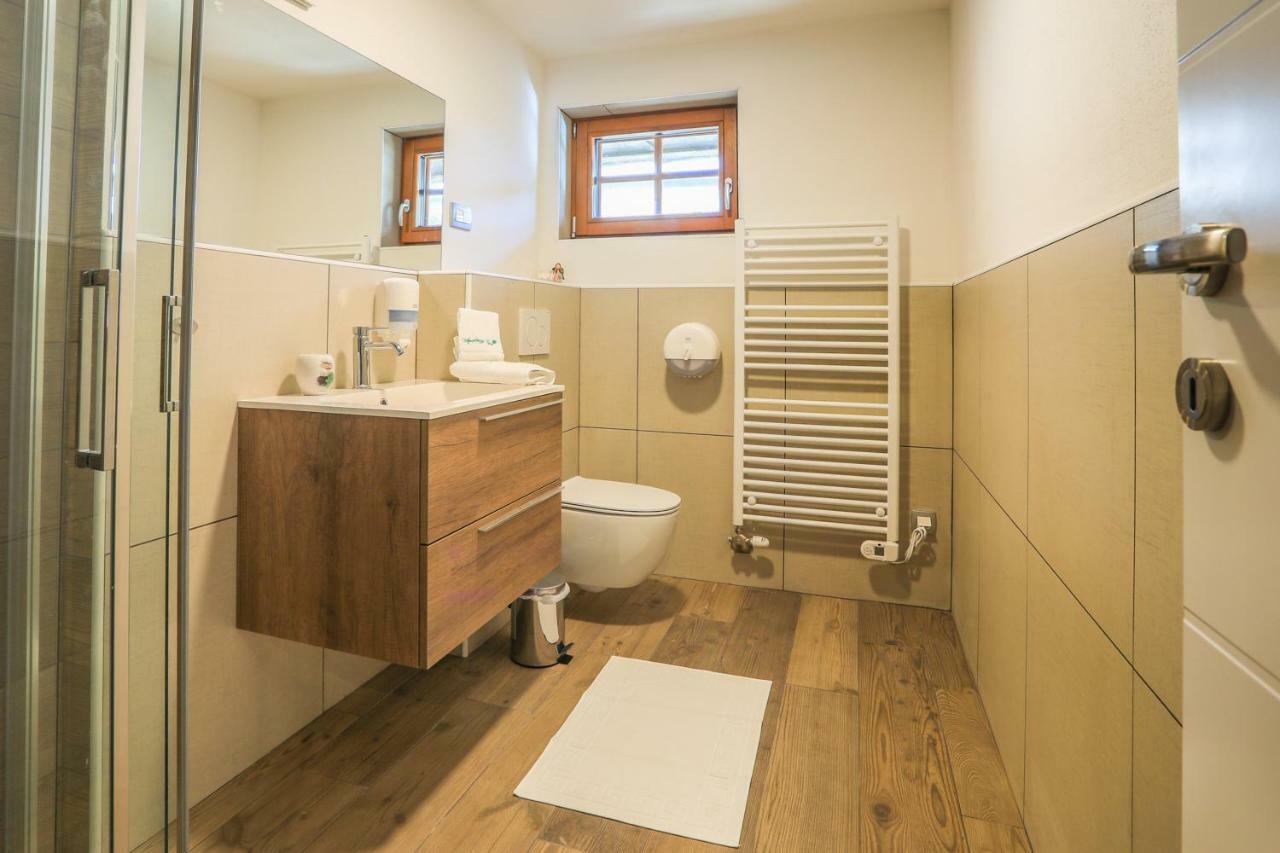 Apartmaji Tina Zgornje Gorje ภายนอก รูปภาพ